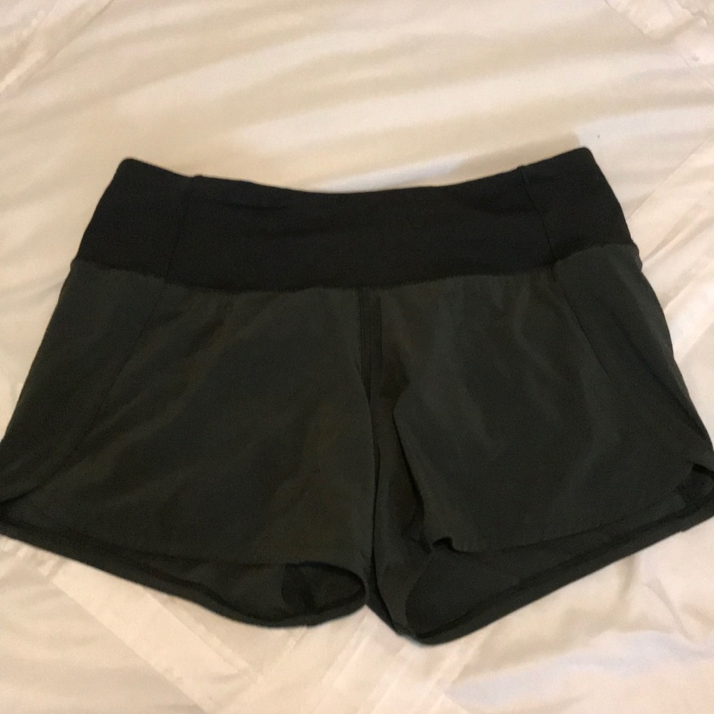 Lululemon Speed up short *4”